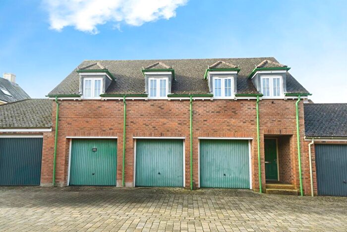 2 Bedroom Terraced House For Sale In Ravensdale, Swindon, SN1