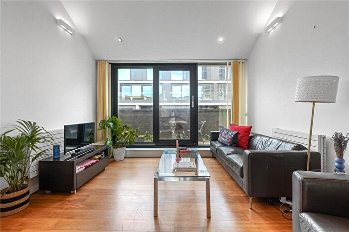 4 Bedroom Duplex To Rent In Nile Street, London, N1