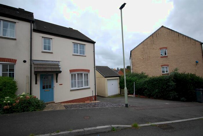 3 Bedroom Terraced House To Rent In Cherry Tree Road, Axminster, Devon, EX13