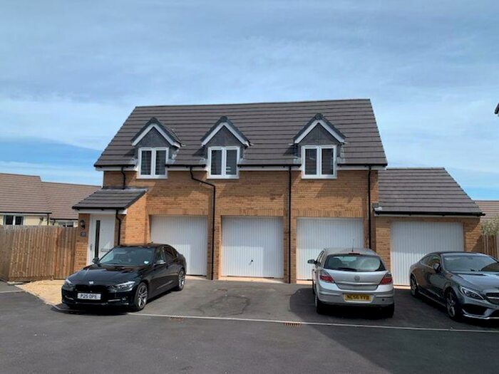 2 Bedroom Property To Rent In Mansell Road, Bristol, BS34