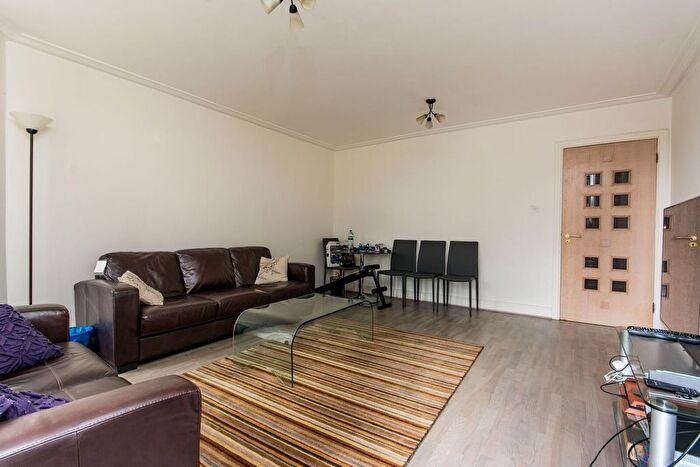 1 Bedroom Flat To Rent In Kensington West, High Street Kensington, London, W14