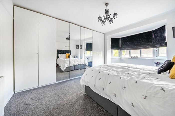 5 Bedroom Detached House For Sale In Dragon Road, Winterbourne, Bristol, Gloucestershire, BS36