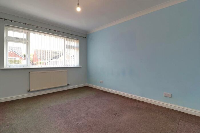 2 Bedroom Detached Bungalow For Sale In Hollybush Crescent, Willaston, Nantwich, CW5