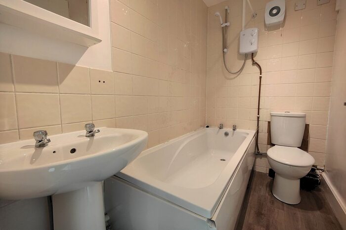 1 Bedroom Flat To Rent In Skipton Street, Morecambe, LA4