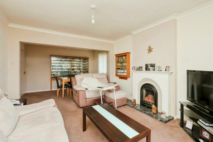 3 Bedroom Detached Bungalow For Sale In Dereham Road, Mattishall, Dereham, NR20