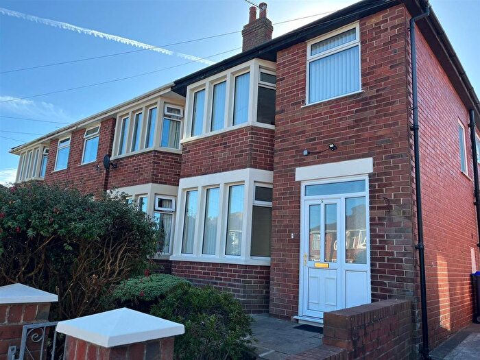 3 Bedroom Semi-Detached House To Rent In Furlong Crescent, Blackpool, Lancashire, FY3