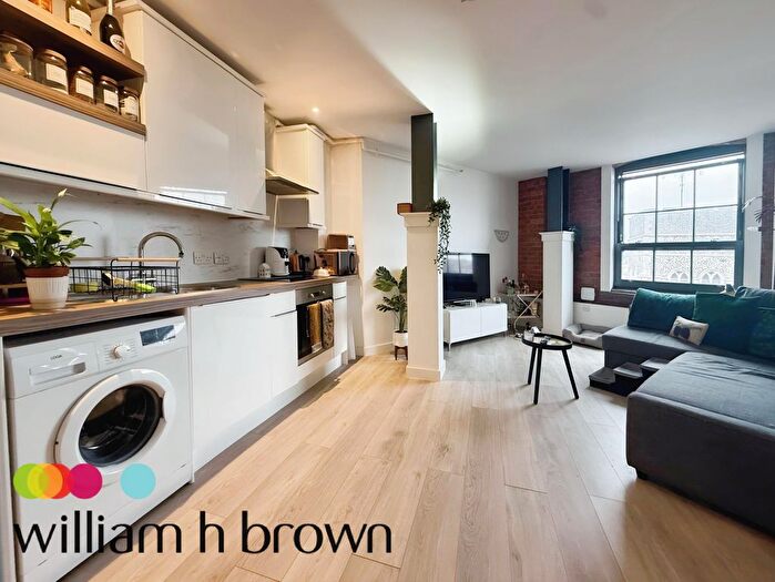 1 Bedroom Flat To Rent In College Street, Ipswich, IP4