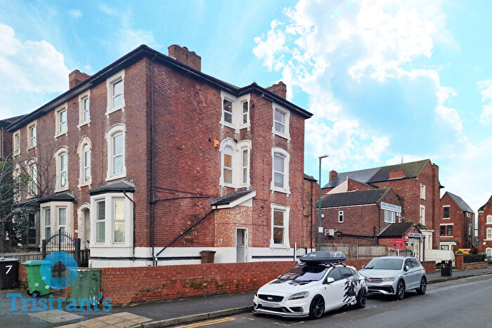 6 Bedroom End Of Terrace House To Rent In Larkdale Street, Arboretum, NG7