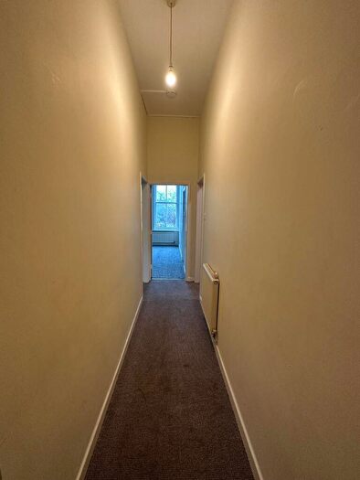 1 Bedroom Flat To Rent In High Street, Clay Cross, S45