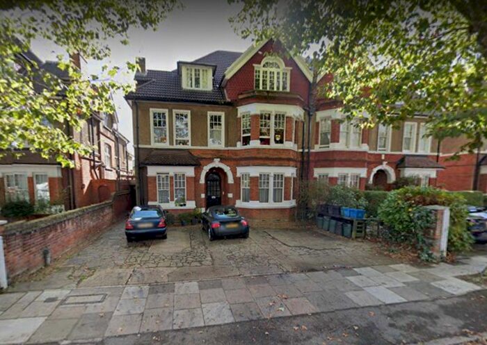 1 Bedroom Flat To Rent In Riverdale Gardens, Twickenham TW1