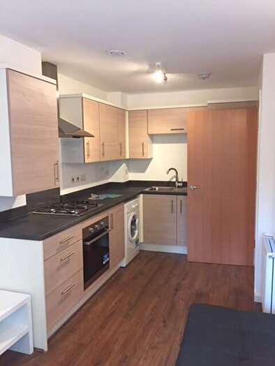 1 Bedroom Apartment To Rent In Knightsbridge Court, Salford, M3