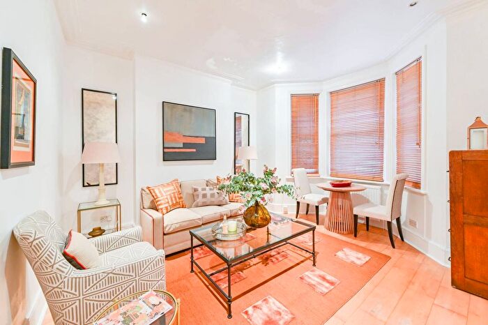 2 Bedroom Flat For Sale In Mowll Street, Oval, London, SW9