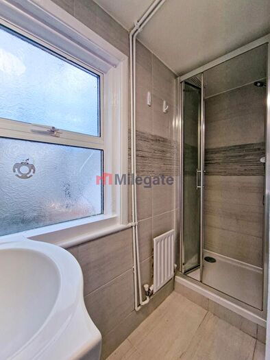 1 Bedroom Flat To Rent In Springbank Road, London, SE13