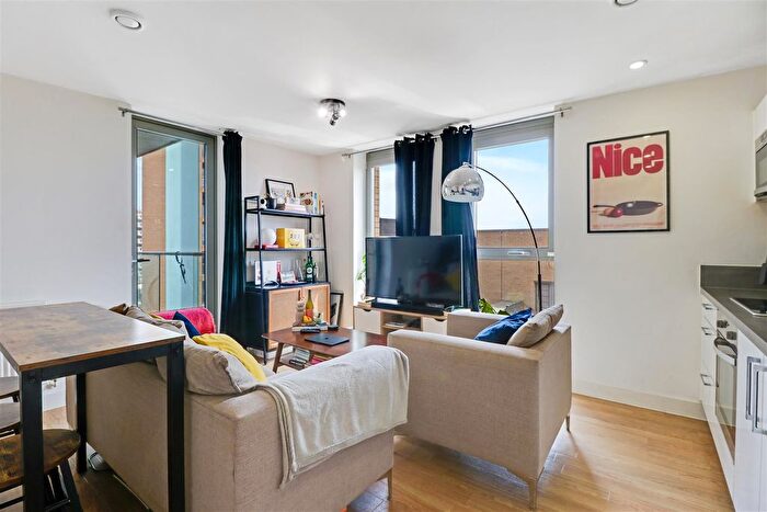 1 Bedroom Flat For Sale In Da Vinci Torre, Lewisham, SE13