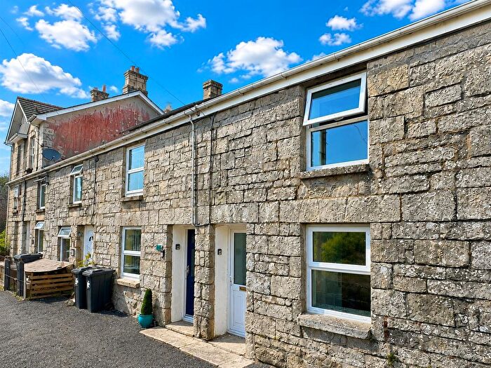 2 Bedroom Property For Sale In Fore Street, Nanpean, PL26