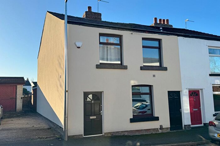 3 Bedroom Semi Detached House For Sale In Pine Street, Woodley, Stockport, SK6