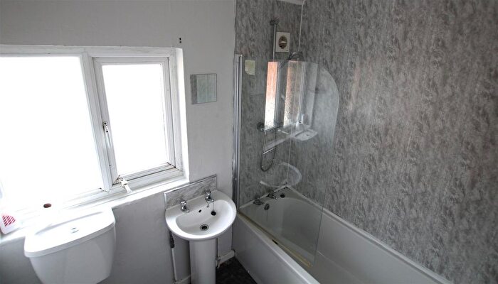 3 Bedroom Property To Rent In Kirkfield Road, Withernsea, HU19