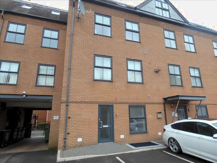 1 Bedroom Maisonette To Rent In The Peak, - Norwich Avenue West, Bournemouth, BH2