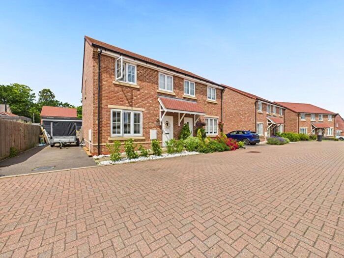 3 Bedroom Property For Sale In Fiske Avenue, Halstead, CO9