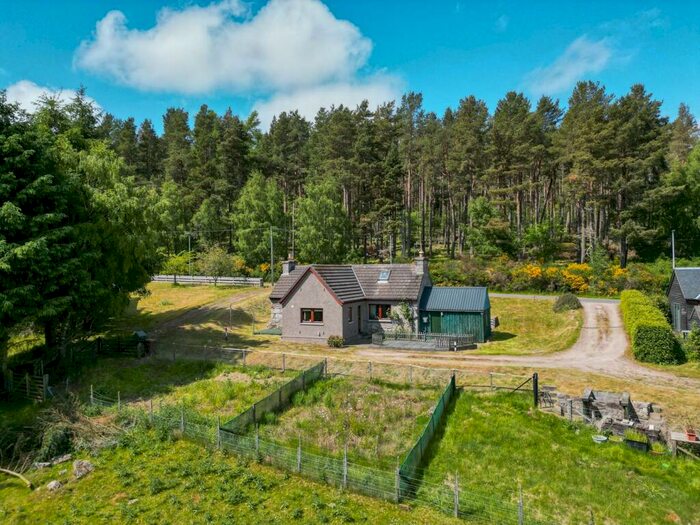 2 Bedroom Detached Bungalow For Sale In Skye Of Curr Road, Dulnain Bridge, PH26