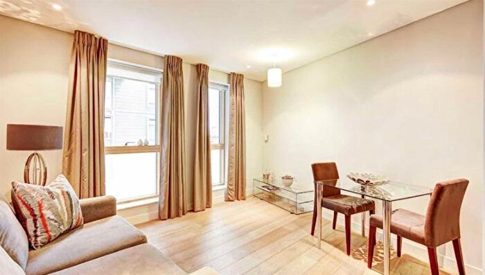 1 Bedroom Flat To Rent In Merchant Square, Paddington, W2