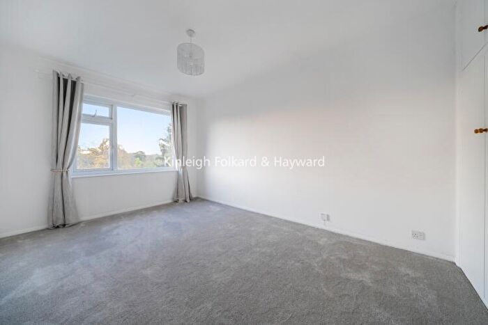 1 Bedroom Flat To Rent In Wickham Road Beckenham, BR3