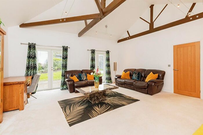 4 Bedroom Detached House For Sale In Fernhill, Almondsbury, Bristol, BS32