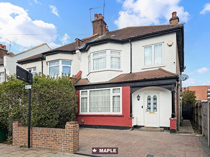 3 Bedroom Semi-detached House For Sale In Nibthwaite Road, Harrow, HA1