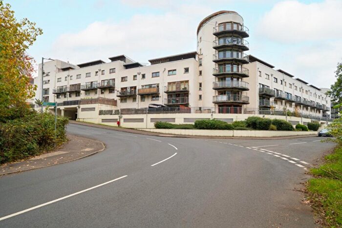 4 Bedroom Flat For Sale In Lochburn Gate, Glasgow, G20