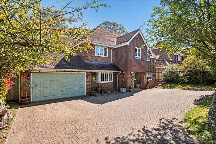 6 Bedroom Detached House For Sale In New Road, Little Kingshill, Great Missenden, Buckinghamshire, HP16