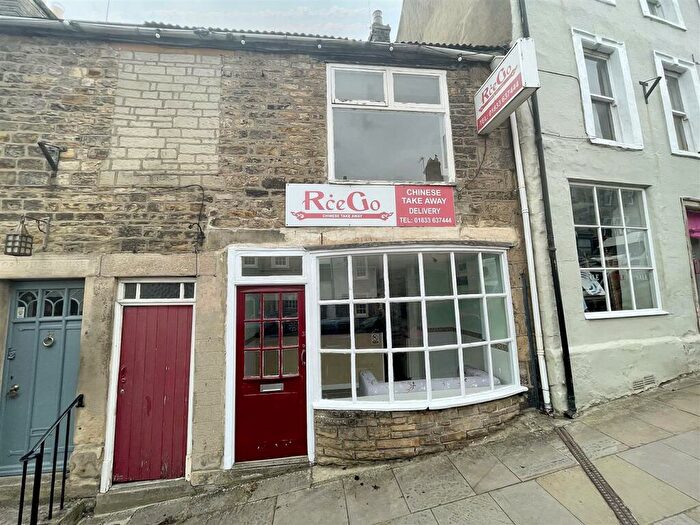 3 Bedroom Terraced House For Sale In The Bank, Barnard Castle, DL12