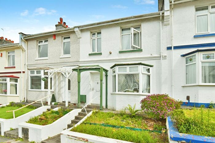 3 Bedroom Terraced House For Sale In Browning Road, Plymouth, PL2