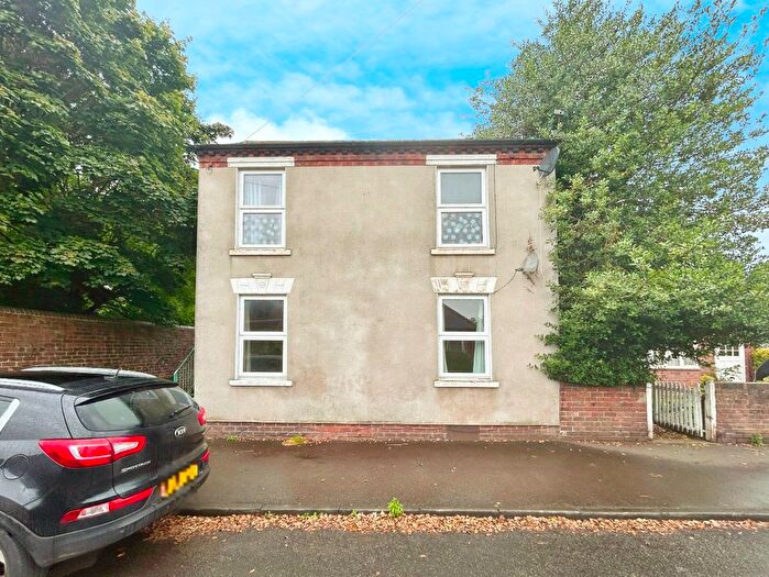 2 Bedroom Flat To Rent In A Albion Street, Wall Heath, Kingswinford, DY6