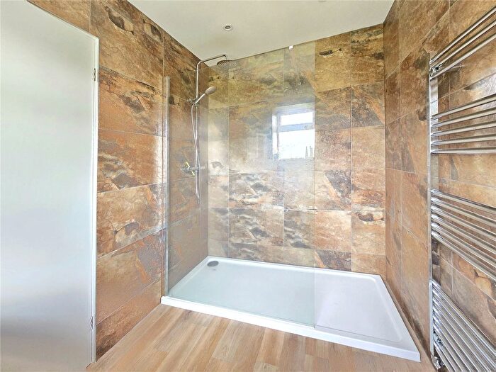 1 Bedroom Terraced House For Sale In Burnley Road, Loveclough, Rossendale, BB4