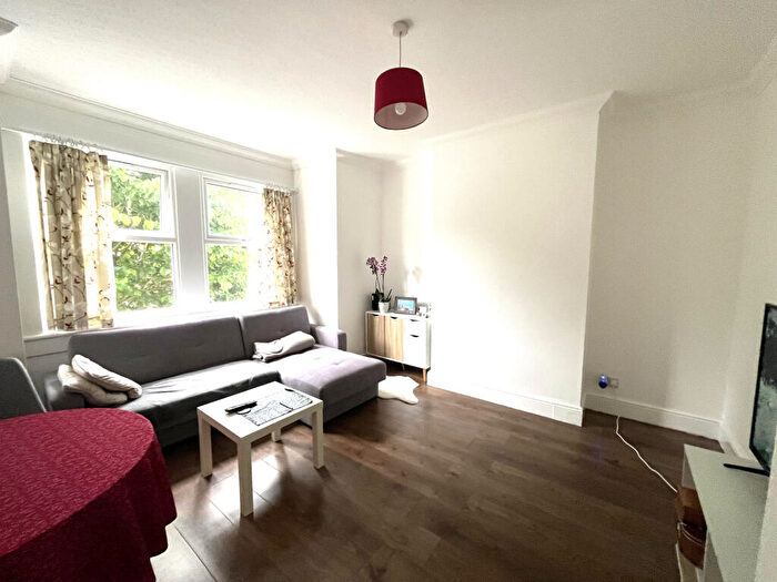 1 Bedroom Maisonette To Rent In Langdon Road, Bromley, Bromley, Kent, BR2
