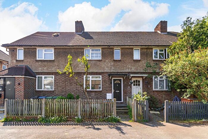 3 Bedroom Terraced House To Rent In Gladstone Road, Surbiton, KT6