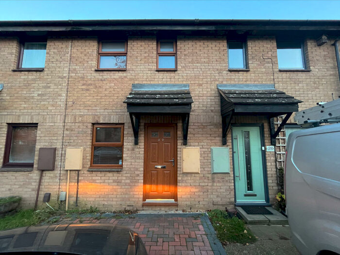 2 Bedroom Semi-Detached House To Rent In William Smith Close, CB2