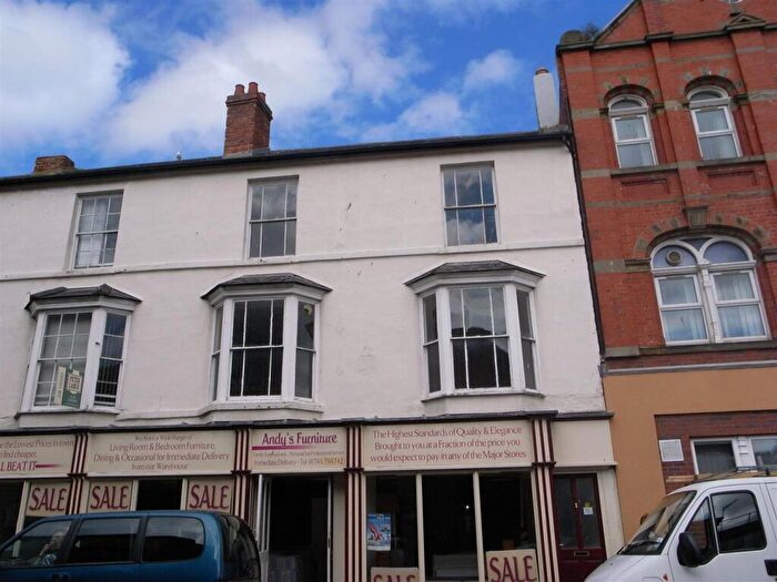4 Bedroom Apartment To Rent In Queen Street, Rhyl, Denbighshire, LL18
