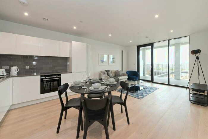 1 Bedroom Apartment To Rent In Pinnacle House, Royal Wharf, E16