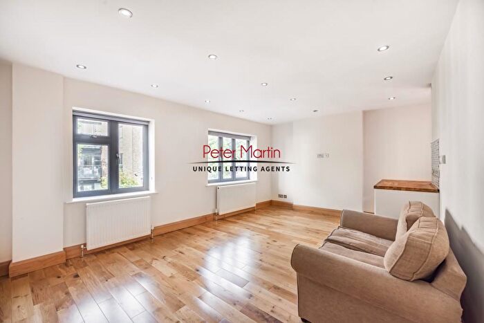 1 Bedroom Flat To Rent In The Village, North End Way, Hampstead, NW3
