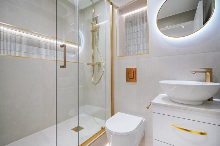 2 Bedroom Flat To Rent In Belvedere Heights, Lisson Grove, NW8