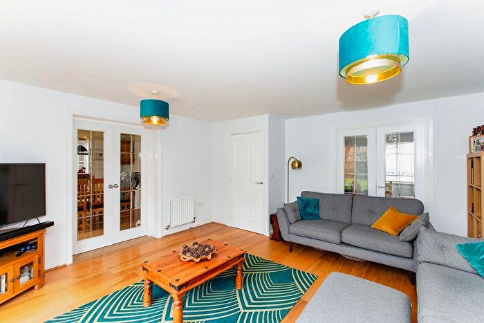 4 Bedroom Detached House For Sale In Playcross Close, Great Cambourne, Cambridge, CB23