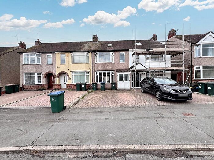 3 Bedroom Terraced House For Sale In Crossway Road, Finham, Coventry, CV3