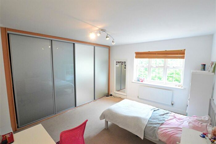 5 Bedroom Detached House To Rent In Napsbury Park, London Colney, AL2