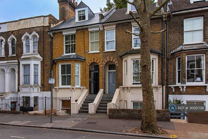 1 Bedroom Flat To Rent In Tredegar Road, London, E3