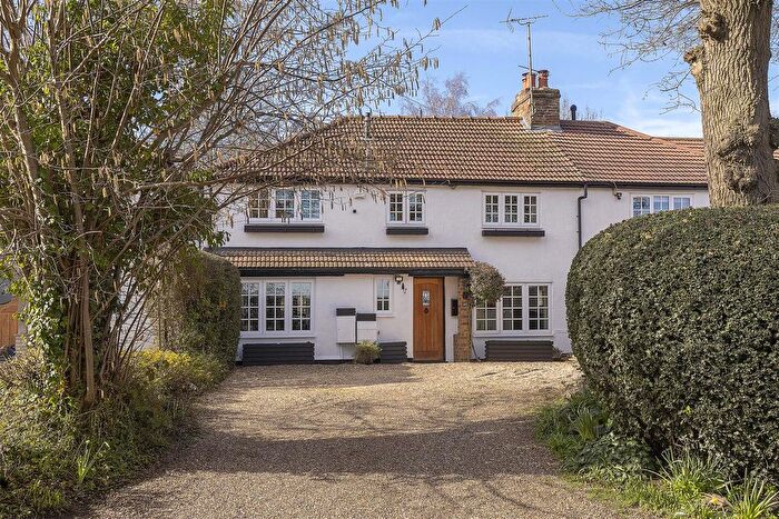 4 Bedroom Semi Detached House For Sale In Kimpton Road, Blackmore End, AL4