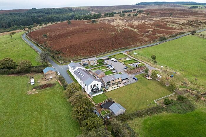 4 Bedroom Semi-Detached House For Sale In New Drop View, Stoneygate Lane, Knowle Green, Lancs, PR3