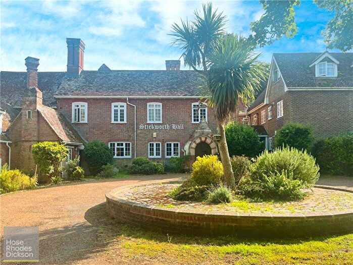 2 Bedroom Apartment For Sale In Horringford, Newport, Isle Of Wight, PO30