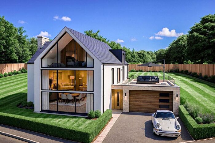 6 Bedroom Detached House For Sale In Crimble Lane, OL11