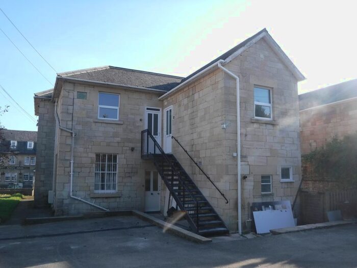 2 Bedroom Flat To Rent In Market Place, Melksham, Wiltshire SN12